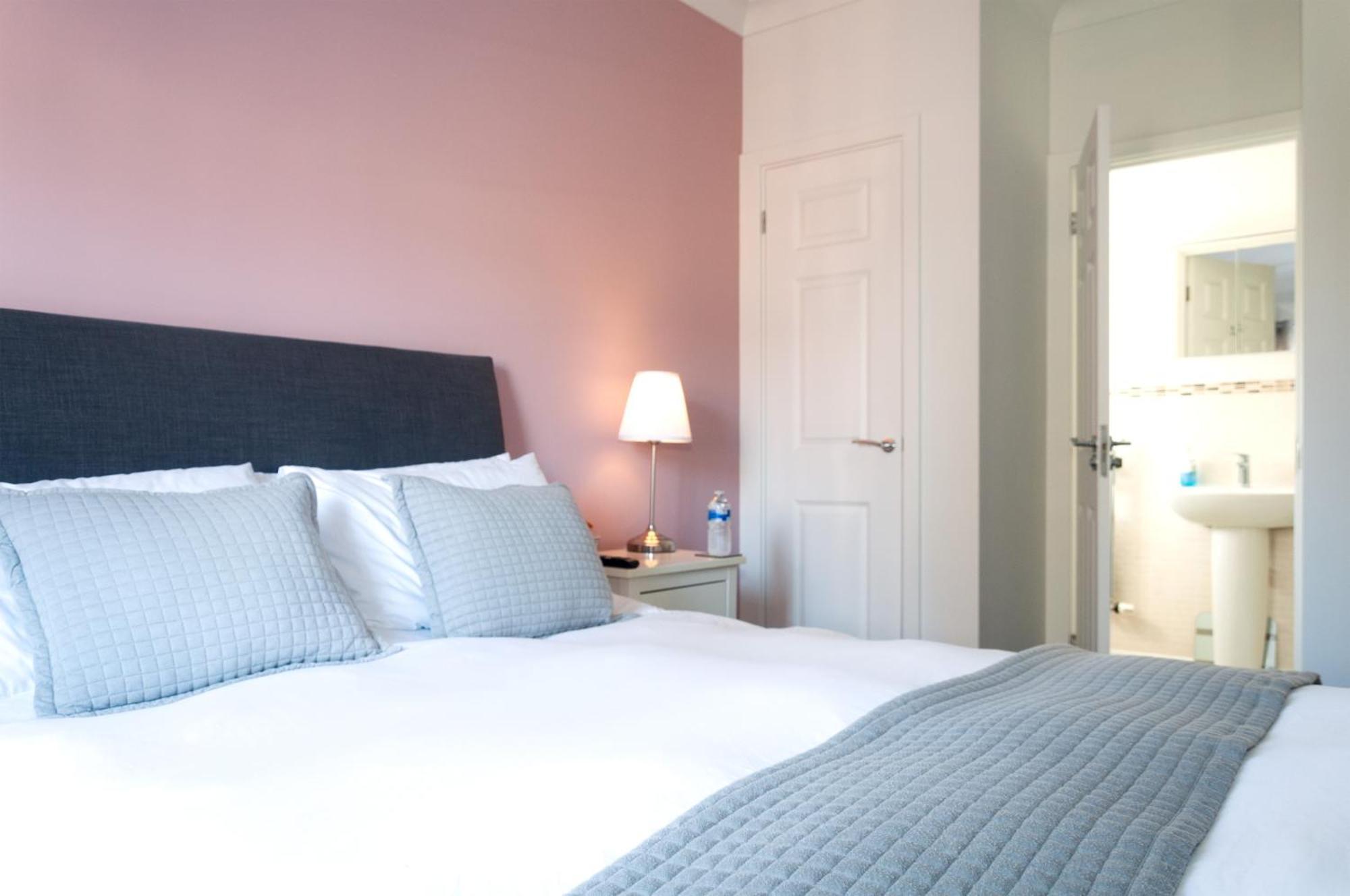 Riverside Stays, Modern House Stays, Shefford, Bedfordshire Extérieur photo
